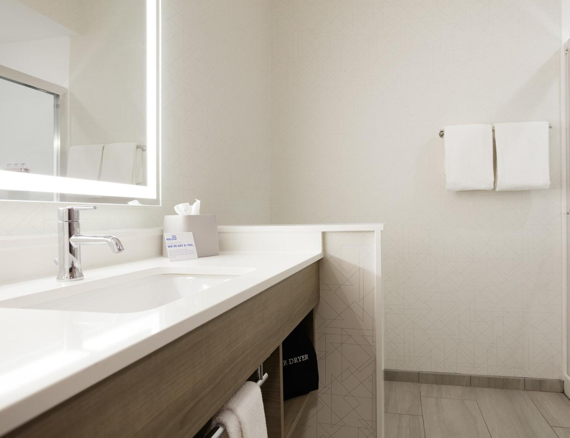 Holiday Inn Express Hotel & Suites Los Angeles Airport Hawthorne By Ihg Kültér fotó